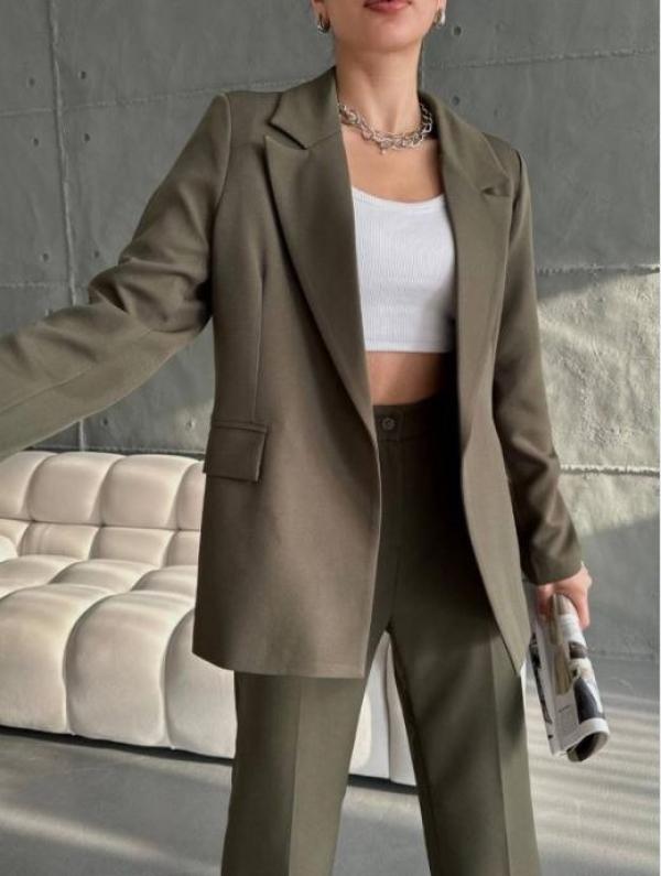 BLAZER Vert Kaki AVEC REVERS AUX POIGNETS A RAYEURS 