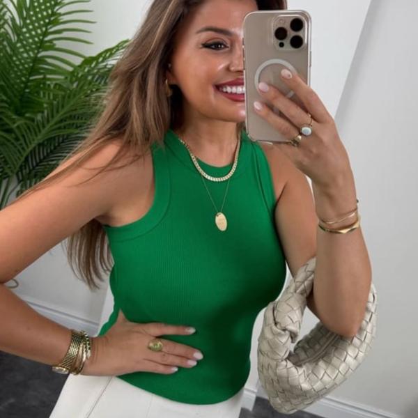 Crop Top côtelé Zara couleur uni a col rond 