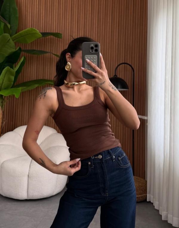 Crop Top Décolleté Basique 