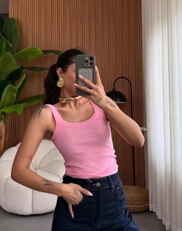 Crop Top Décolleté Basique 
