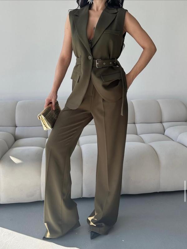 Costume Gilet vert militaire  femmes 