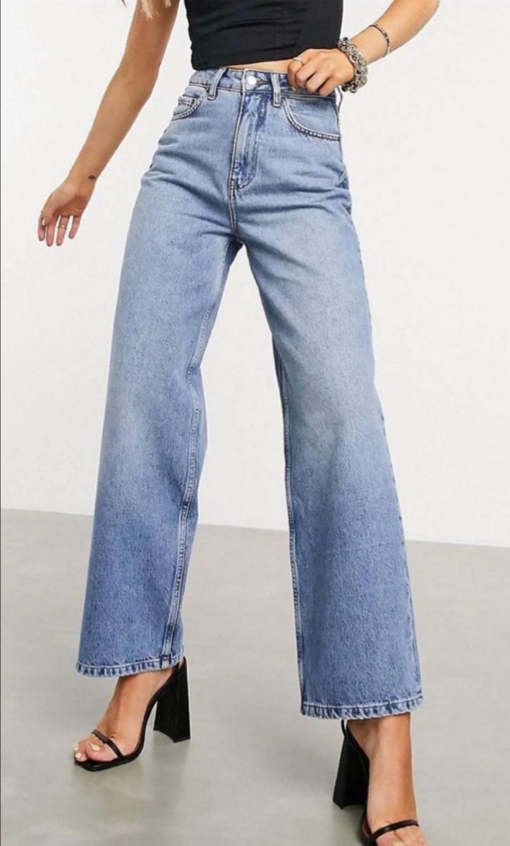  Large High waisted Jeans