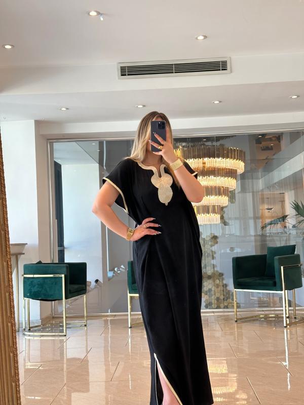 Robe Elyana