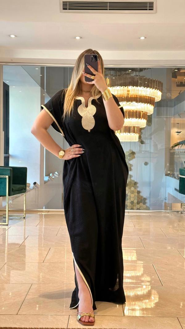 Robe Elyana