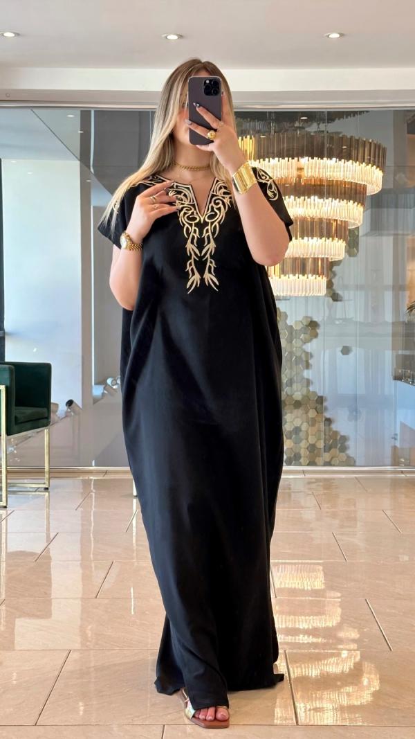 Robe Flora