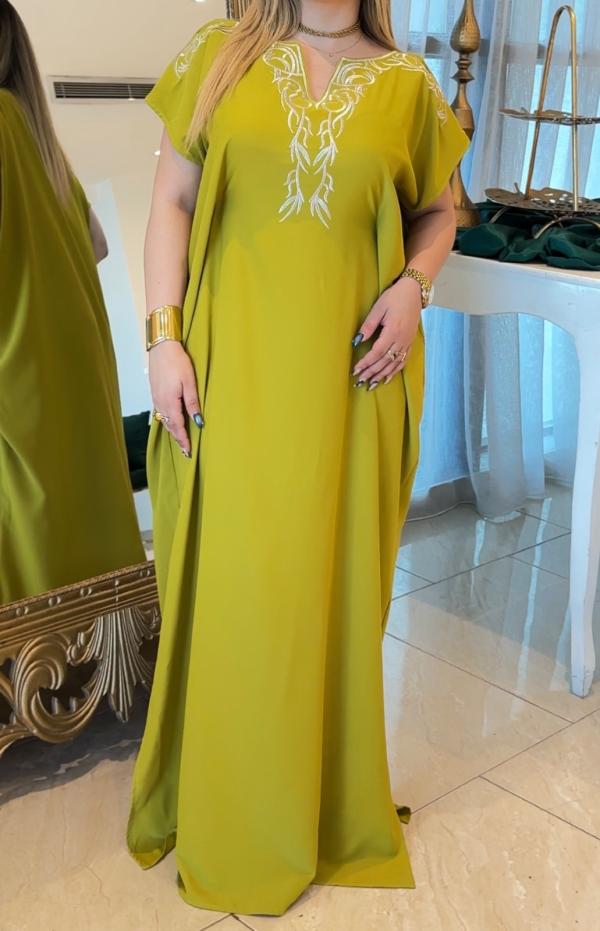 Robe Flora
