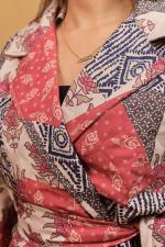 VESTE A MOTIFS 