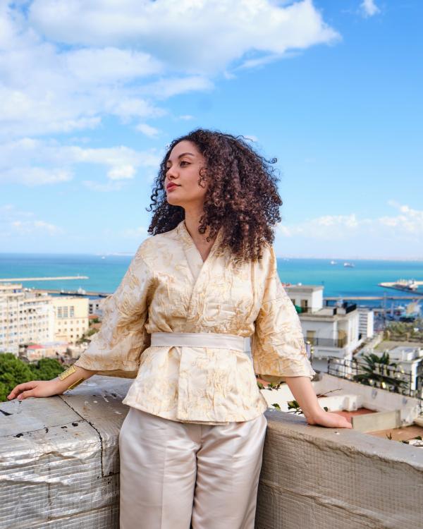 Veste Zeyna Blanche et Gold 