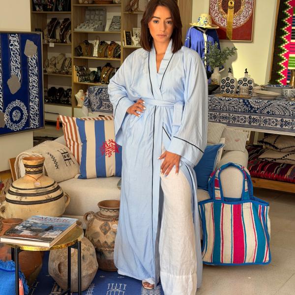Abaya blue sky