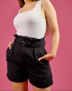 Short noir avec ceinture 