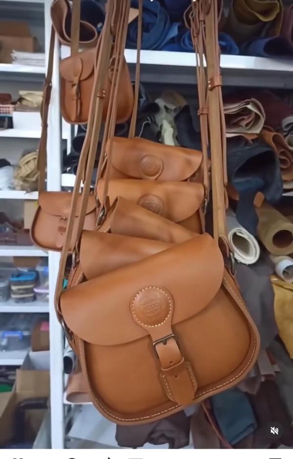 BOSTAJI XS